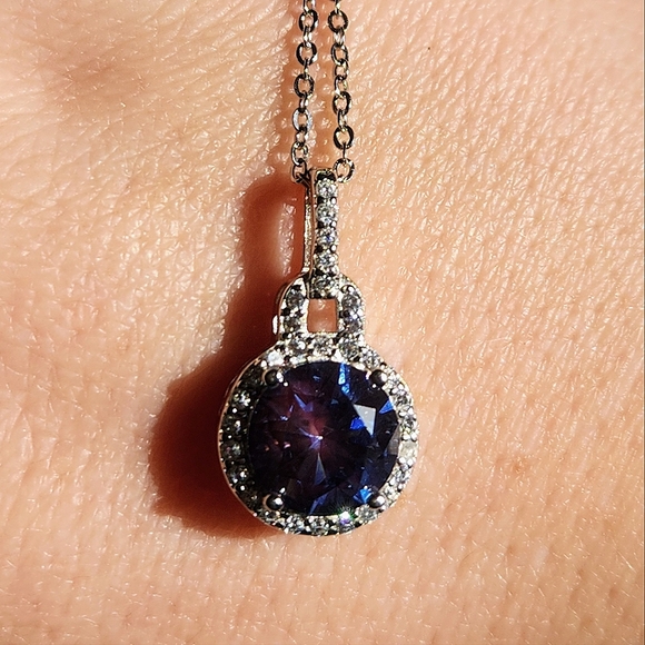 NWT Ryze White Denim Blue Cubic Zirconia .925 Sterling Silver Lock Necklace - Picture 4 of 9